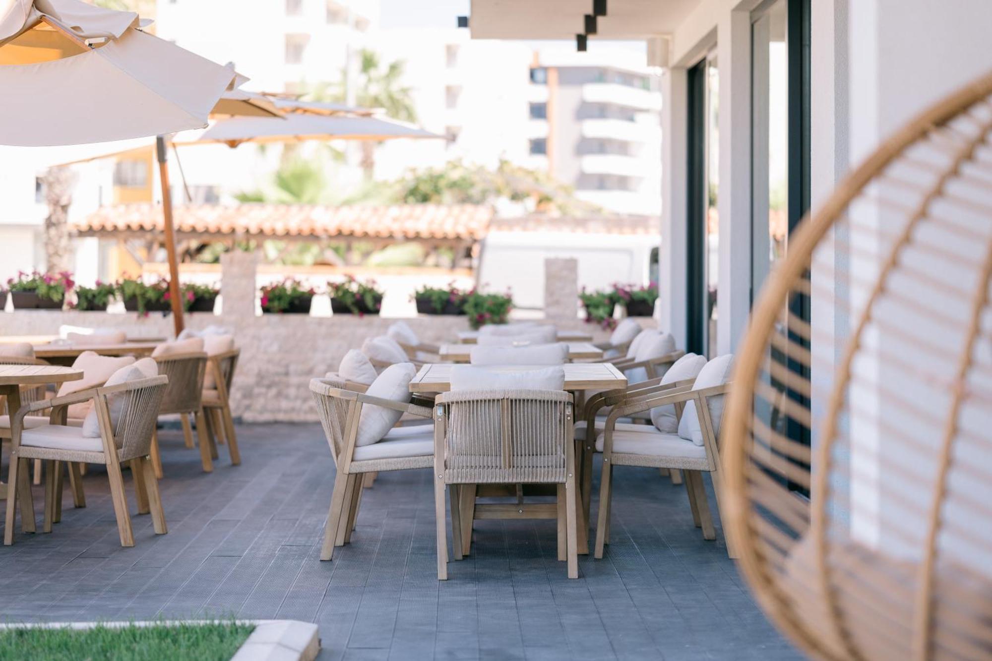 Hotel Teuta Ulcinj Exterior foto